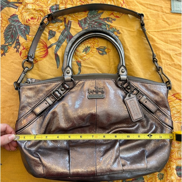 Coach Madison Metallic Satchel - Picture 4 of 15